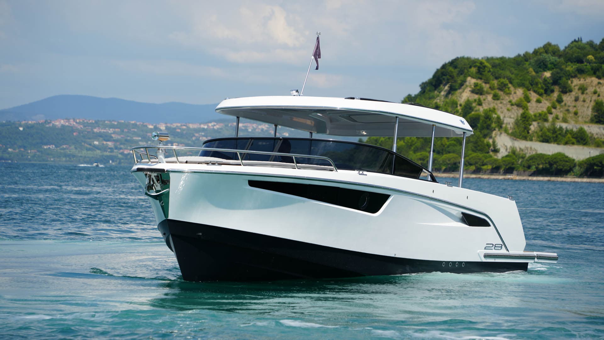 Alfastreet 28 Cabin (Electric)